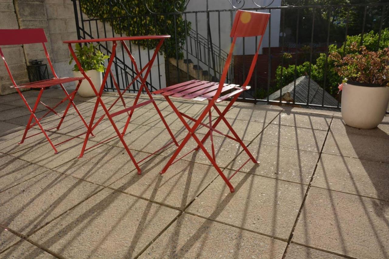 Holiday home Modern 3 Bedroom House Near The Sea
